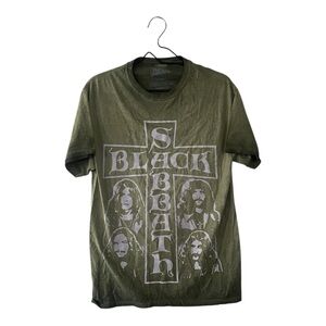 Black Sabbath Distressed Green Graphic T Shirt Men’s Size Medium Tee NEW